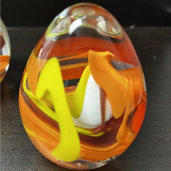 Art glass paperweight - Picture 2 of 5